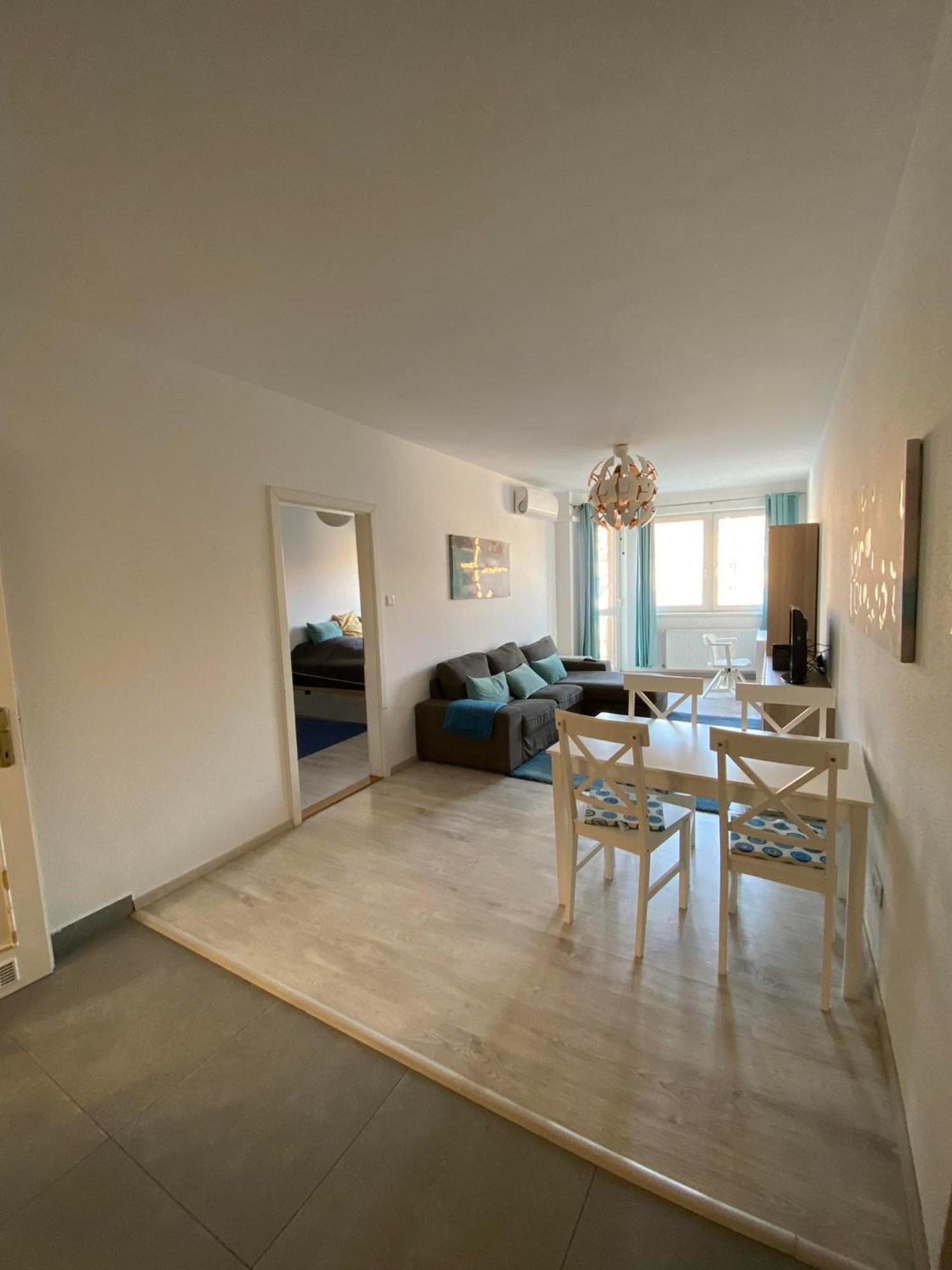 Skylark Cozy Bigger Apartment บูดาเปสต์ ภายนอก รูปภาพ