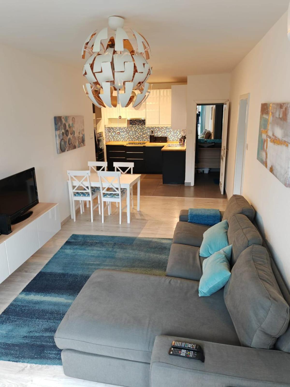 Skylark Cozy Bigger Apartment บูดาเปสต์ ภายนอก รูปภาพ